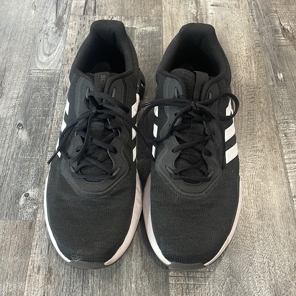 Adidas Boost - Picture 2 of 4